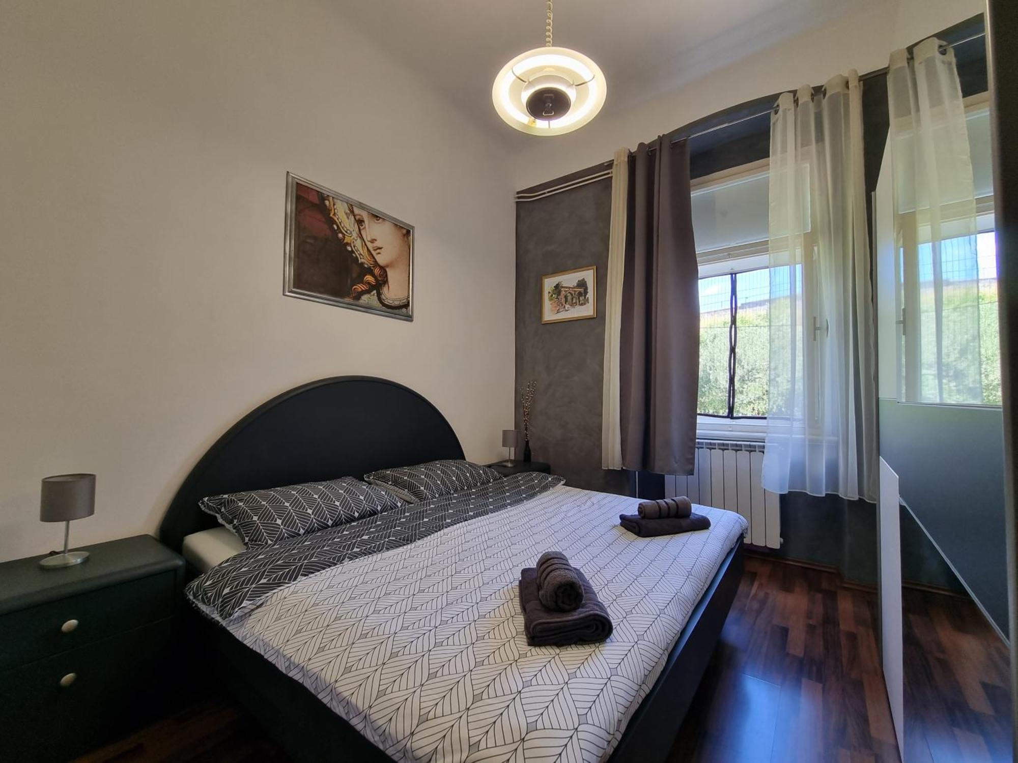 Subcastrum Apartments พูลา ภายนอก รูปภาพ