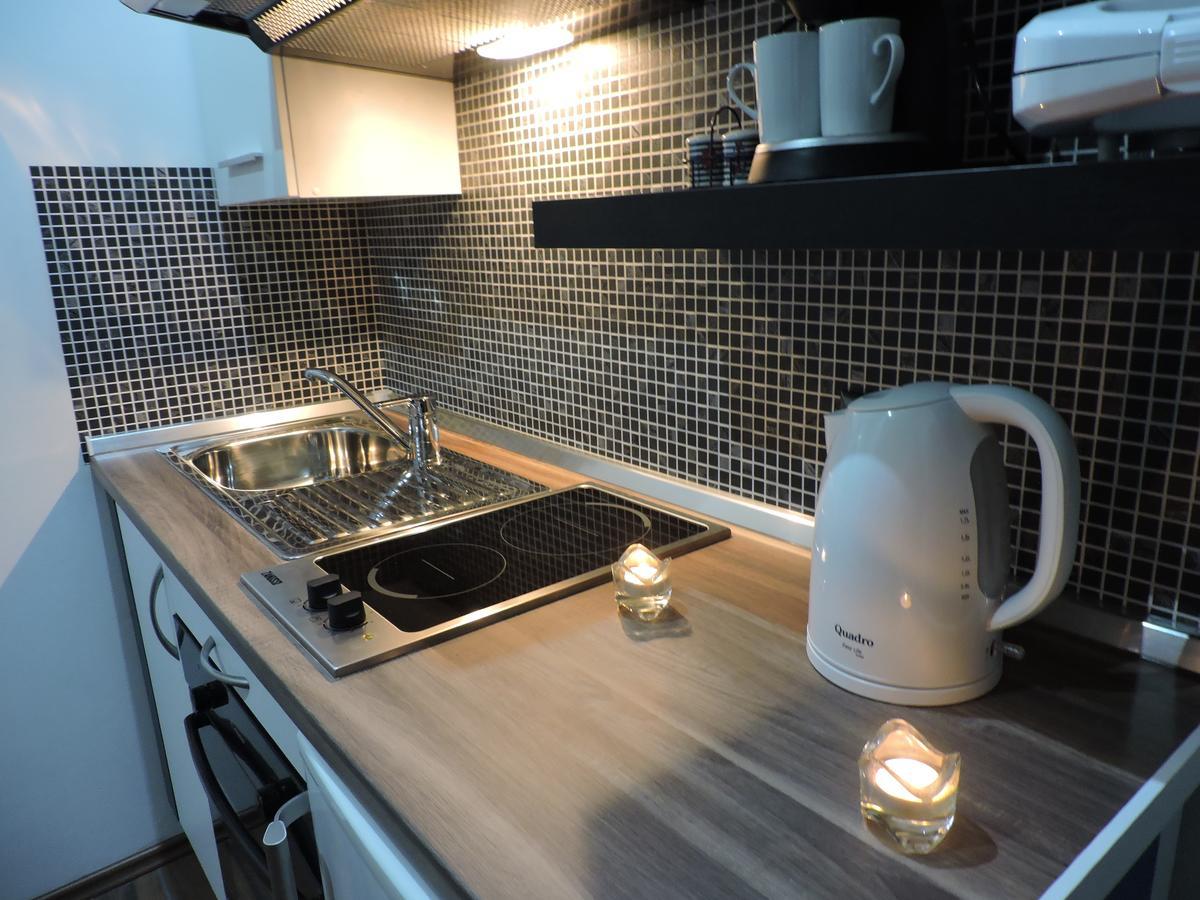 Subcastrum Apartments พูลา ภายนอก รูปภาพ